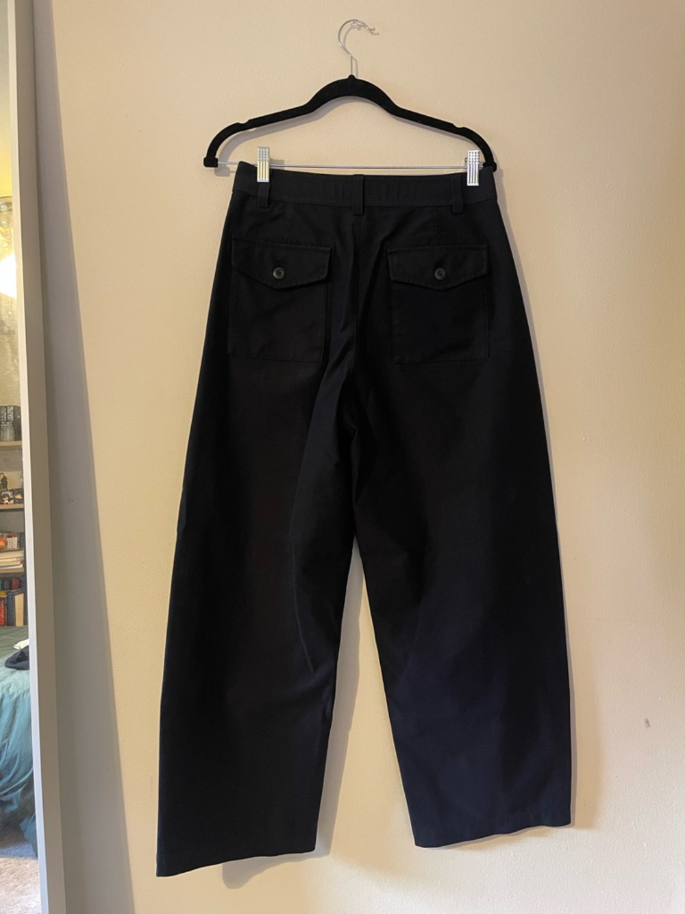 Uniqlo Barrel Leg Pant in Dark Navy Blue - M - Picture 2 of 4